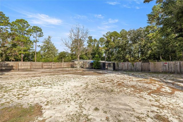 5627 SE 223RD STREET, Hawthorne, FL 32640