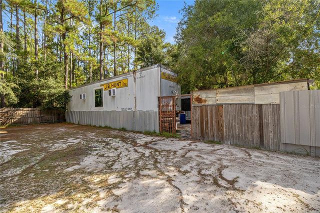 5627 SE 223RD STREET, Hawthorne, FL 32640