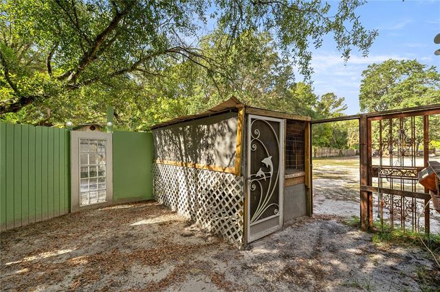 5627 SE 223RD STREET, Hawthorne, FL 32640