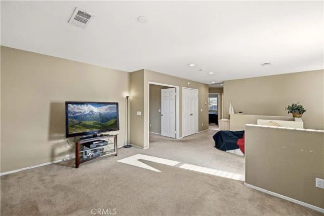 1549 Thomas Dr, Lancaster, CA 93535