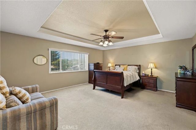 1549 Thomas Dr, Lancaster, CA 93535