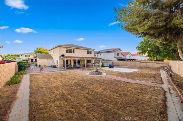 1549 Thomas Dr, Lancaster, CA 93535