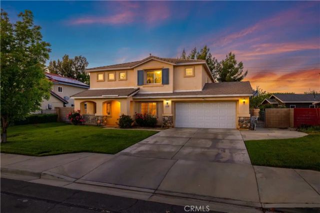 1549 Thomas Dr, Lancaster, CA 93535