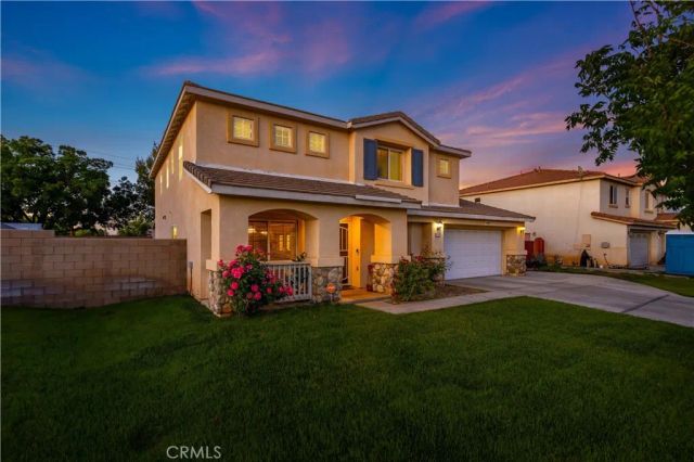 1549 Thomas Dr, Lancaster, CA 93535