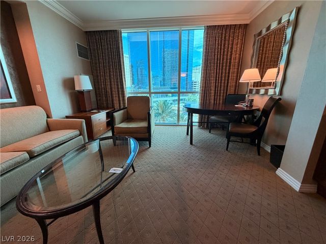 125 East HARMON Avenue 419, Las Vegas, NV 89109