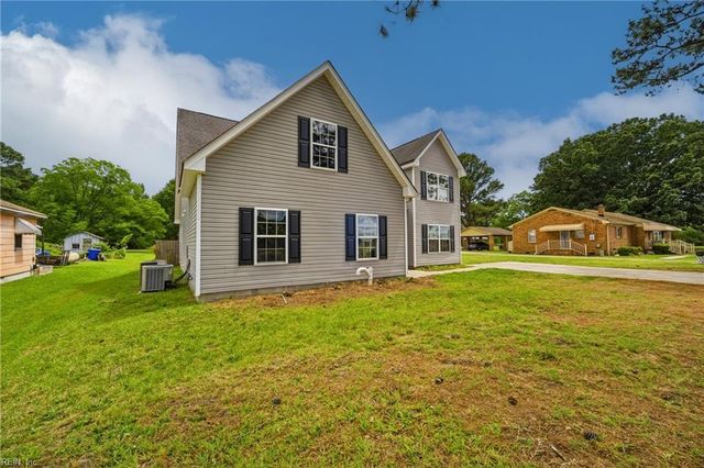 3424 Nansemond PW, Suffolk, VA 23435