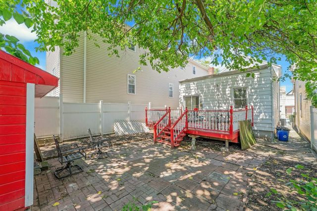 94 WEST 43RD ST, Bayonne, NJ 07002
