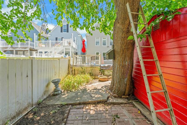 94 WEST 43RD ST, Bayonne, NJ 07002