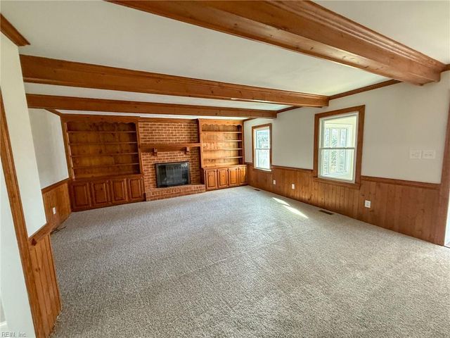 1112 Marston DR, Chesapeake, VA 23322