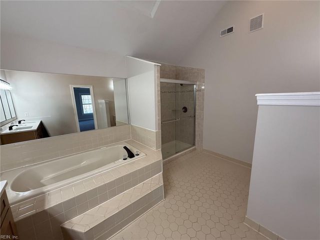 1112 Marston DR, Chesapeake, VA 23322