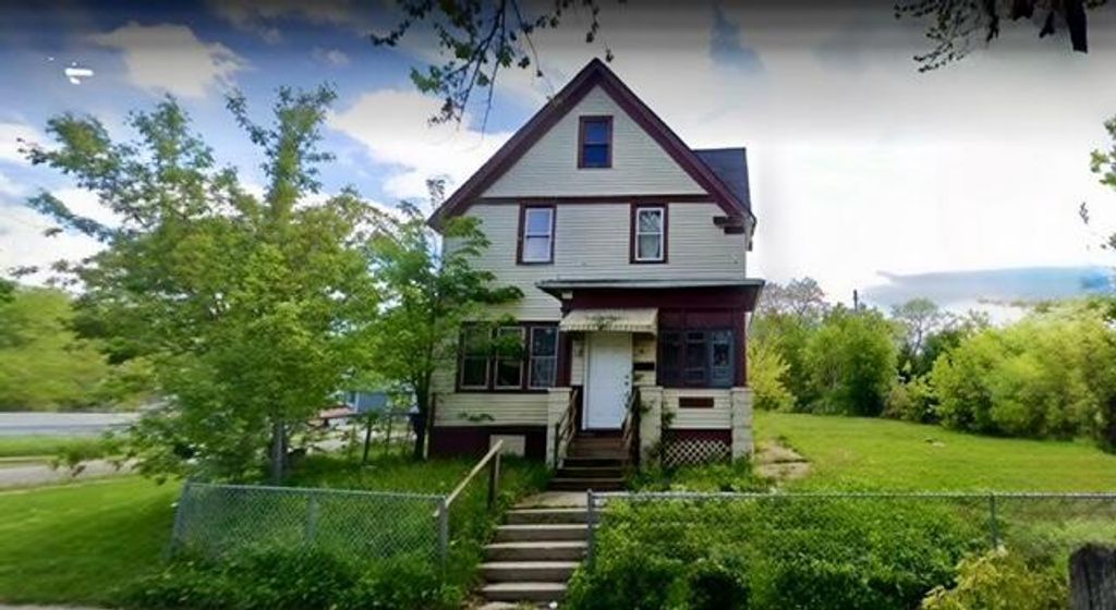 2034 N 37th STREET, Milwaukee, WI 53208