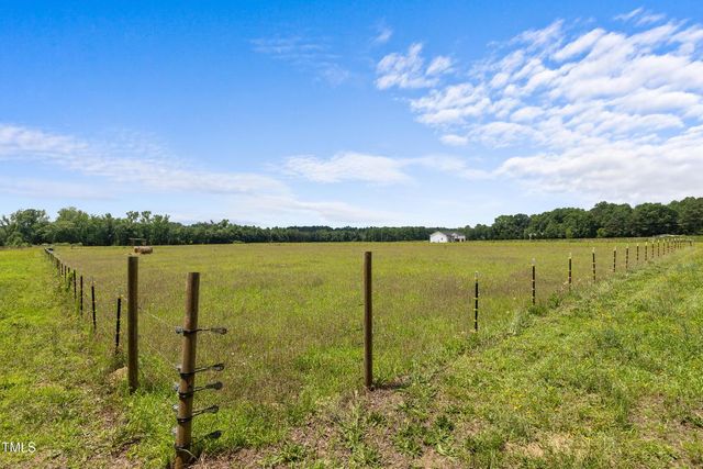 5437 Nc-39, Selma, NC 27576