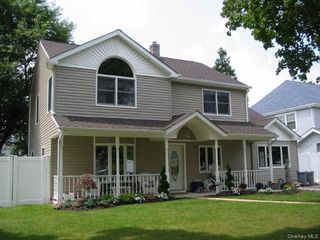 12 Crabtree Lane, Levittown, NY 11756
