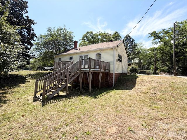 317 NC 742 Highway S, Wadesboro, NC 28170