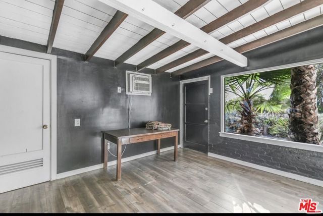 1530 Valley View Road, Glendale, CA 91202