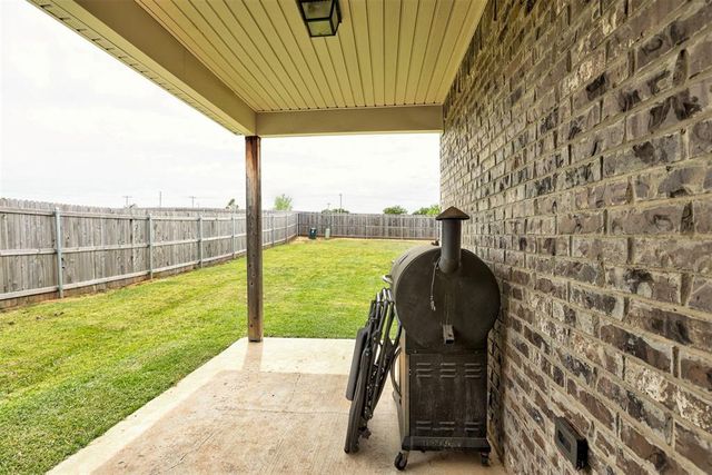 4361 Winding Brook, Harrah, OK 73045