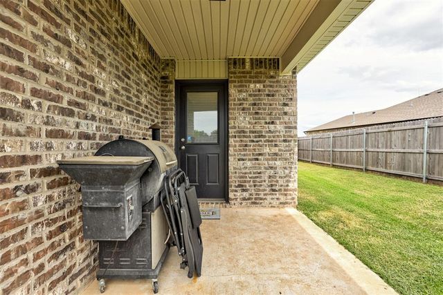 4361 Winding Brook, Harrah, OK 73045
