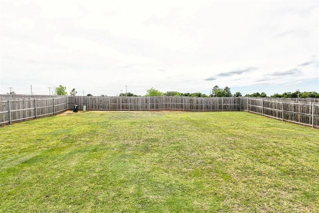 4361 Winding Brook, Harrah, OK 73045