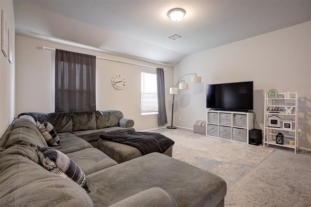 4361 Winding Brook, Harrah, OK 73045