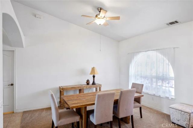 11025 El Esteban, Phelan, CA 92371