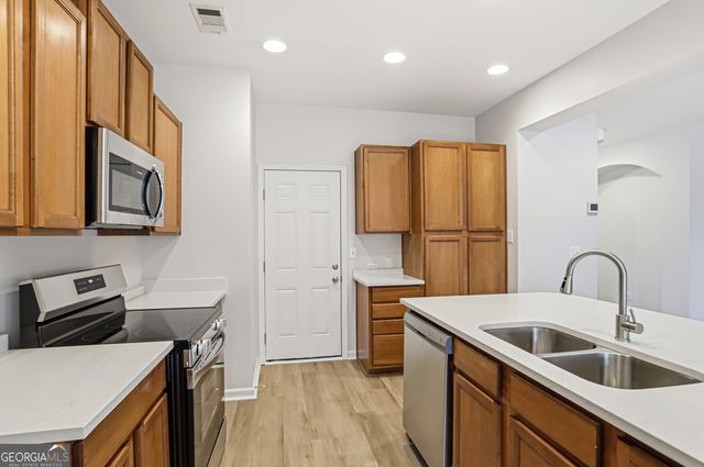 5107 Madeline Place, Stone Mountain, GA 30083