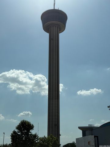 905 Wyoming St, San Antonio, TX 78203