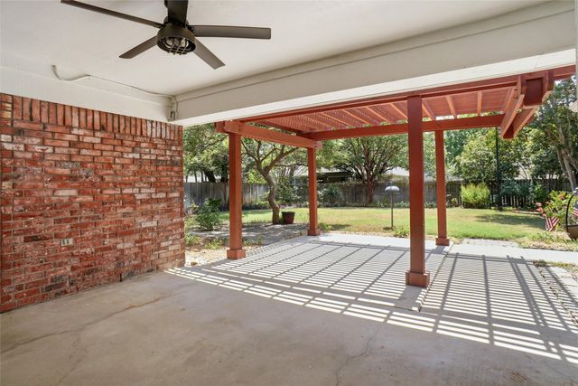 1321 Oak Harbor Boulevard, Azle, TX 76020