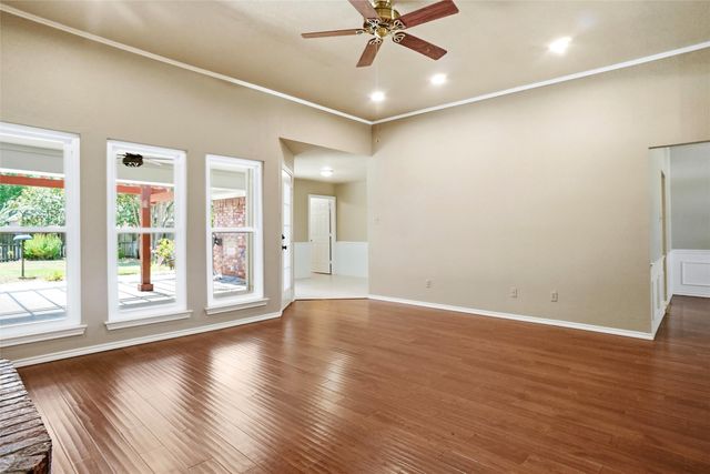 1321 Oak Harbor Boulevard, Azle, TX 76020