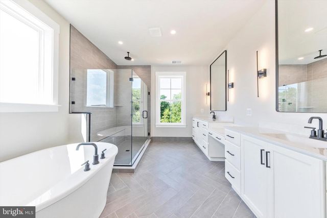 1 STROUP CT, Myersville, MD 21773