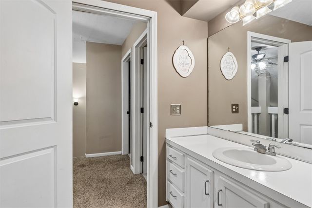 4404 81st Street, Urbandale, IA 50322