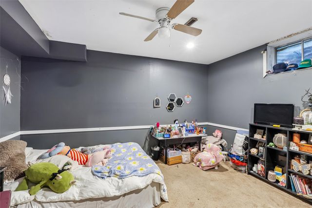 4404 81st Street, Urbandale, IA 50322