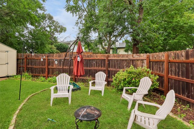 4404 81st Street, Urbandale, IA 50322