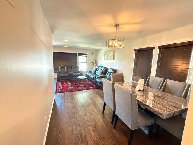 3524 N Natoma Avenue, Chicago, IL 60634