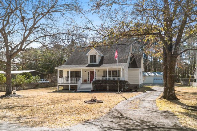 5113 Pee Dee Ln., Murrells Inlet, SC 29576