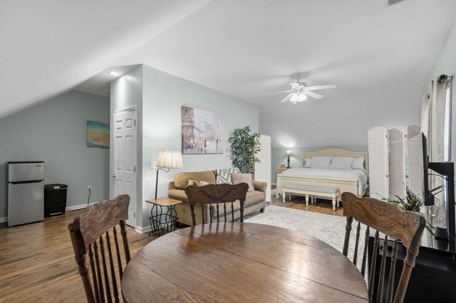 5113 Pee Dee Ln., Murrells Inlet, SC 29576