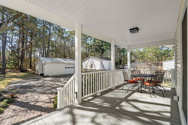 5113 Pee Dee Ln., Murrells Inlet, SC 29576