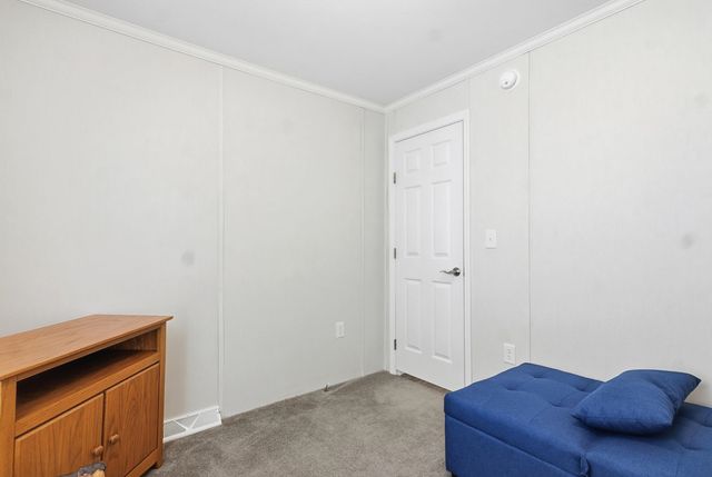 65 Caddy Drive, Salem, NH 03079