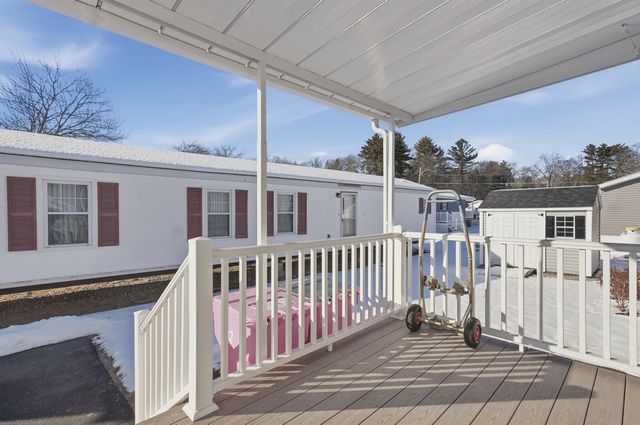 65 Caddy Drive, Salem, NH 03079