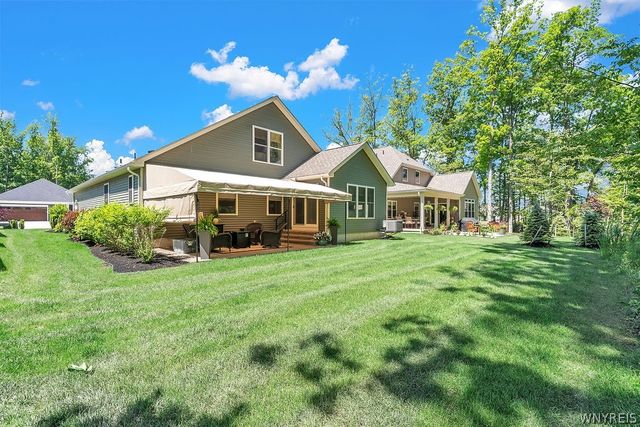 4543 Camp Road L72, Hamburg, NY 14075