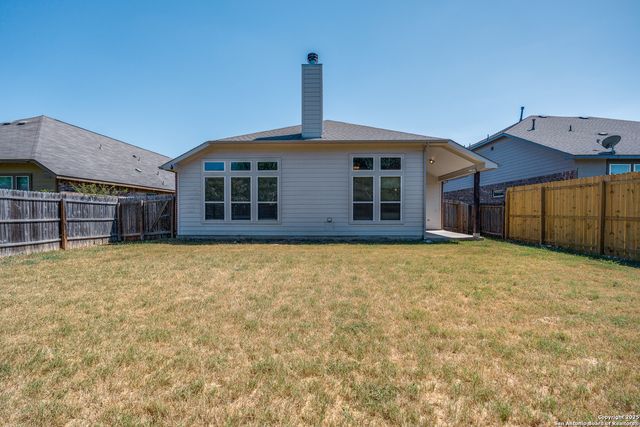 8811 Falcon Park, Converse, TX 78109