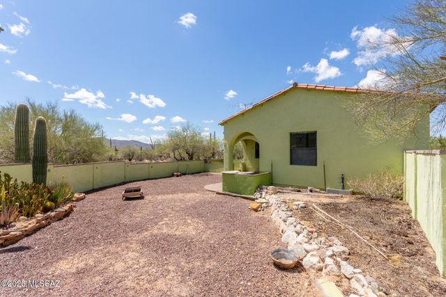 41420 E Cathy Lane, Marana, AZ 85658