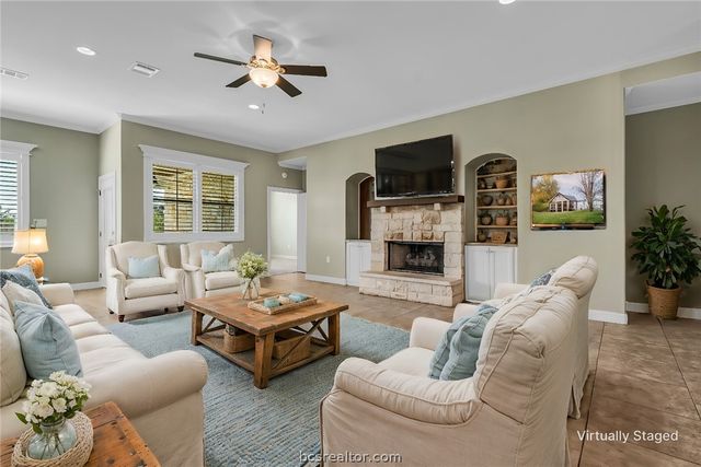 15628 Shady Brook Lane, College Station, TX 77845