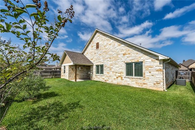 15628 Shady Brook Lane, College Station, TX 77845