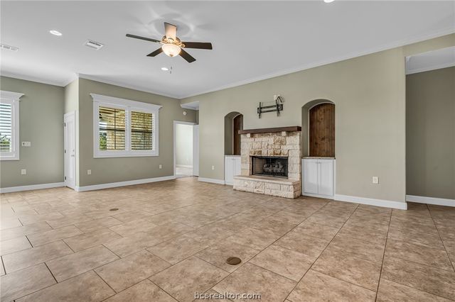15628 Shady Brook Lane, College Station, TX 77845