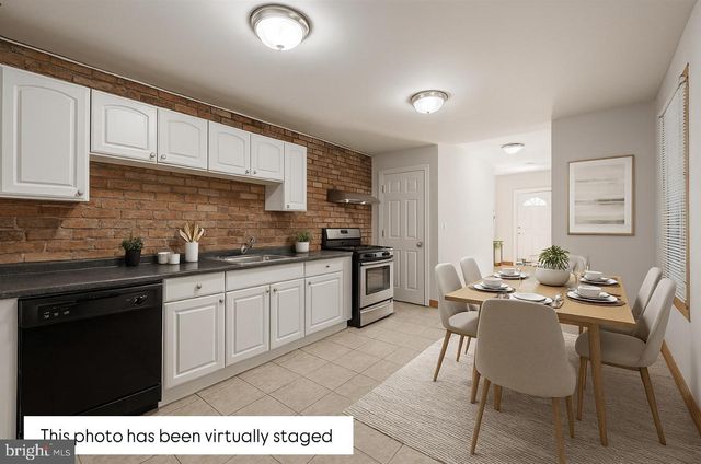 1742 E LOMBARD ST, Baltimore, MD 21231