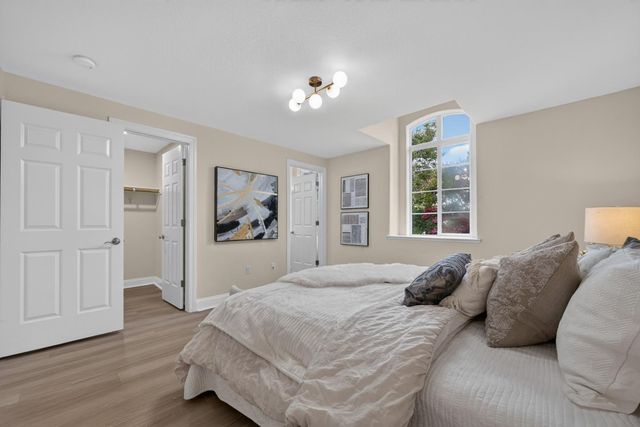 1911 Vida Court, Mountain View, CA 94043
