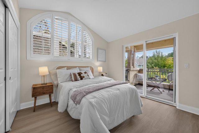 1911 Vida Court, Mountain View, CA 94043