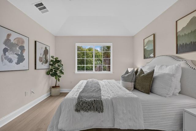 1911 Vida Court, Mountain View, CA 94043