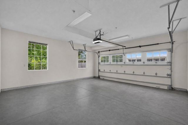 1911 Vida Court, Mountain View, CA 94043