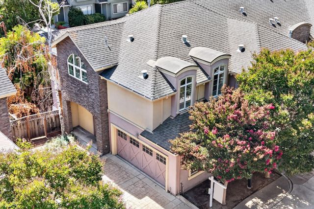 1911 Vida Court, Mountain View, CA 94043